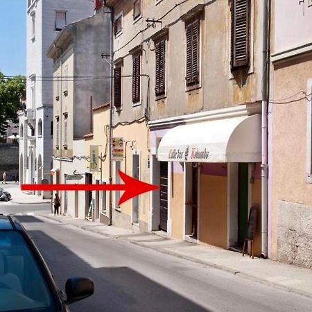Two Room Eva Πούλα Εξωτερικό φωτογραφία